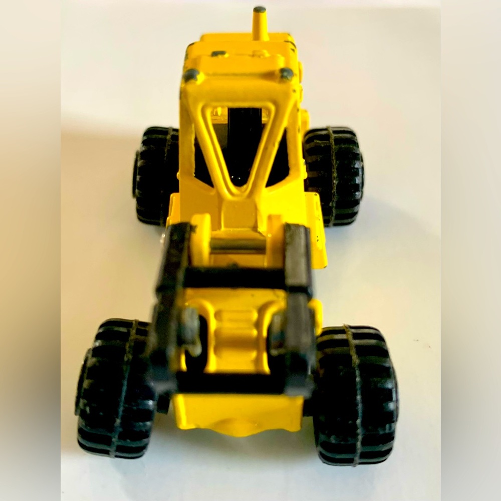 🌼 Matchbox 1984 Road Champs Harrison NJ07029 Yellow Wheel Loader - Picture 3 of 5